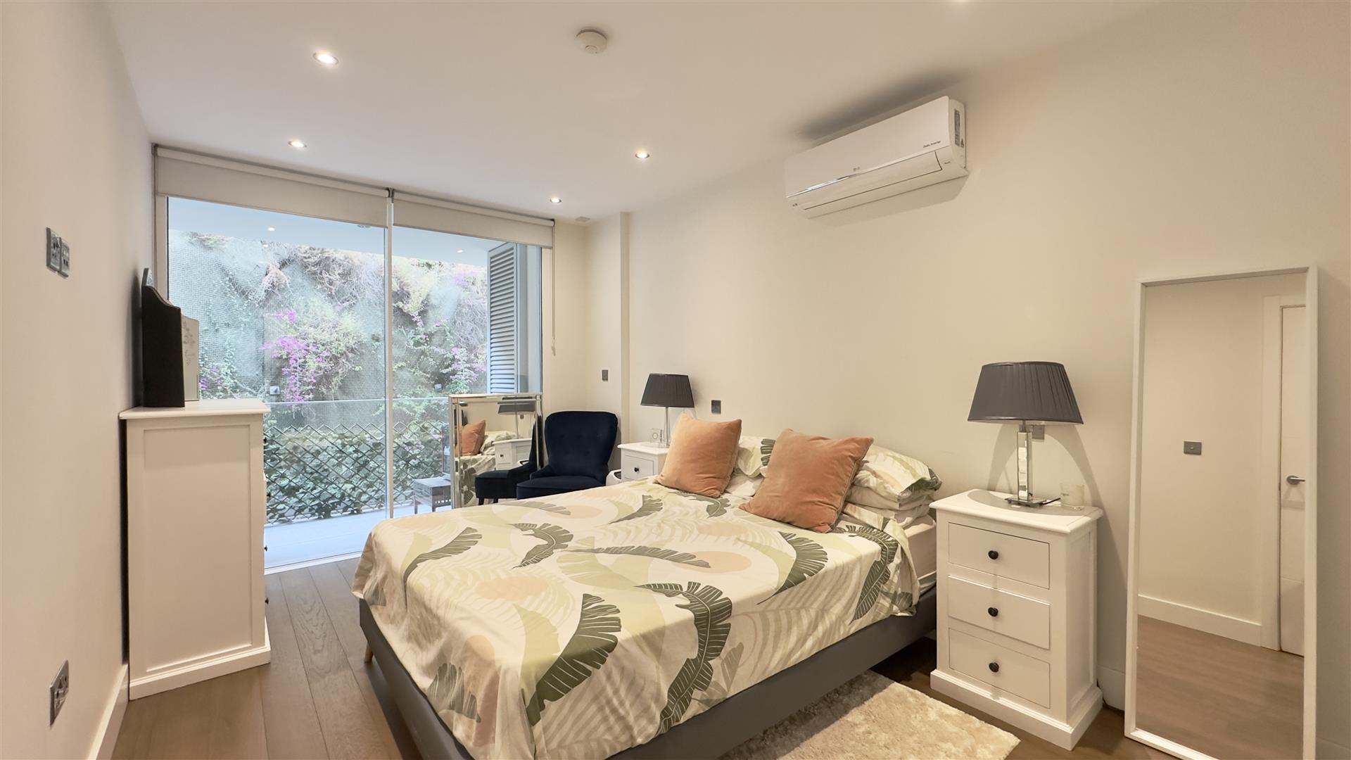 Image of Apartment - 3 Bedrooms - 2 Bathrooms for Sale in Arengos Gardens-Gibraltar, Image 5